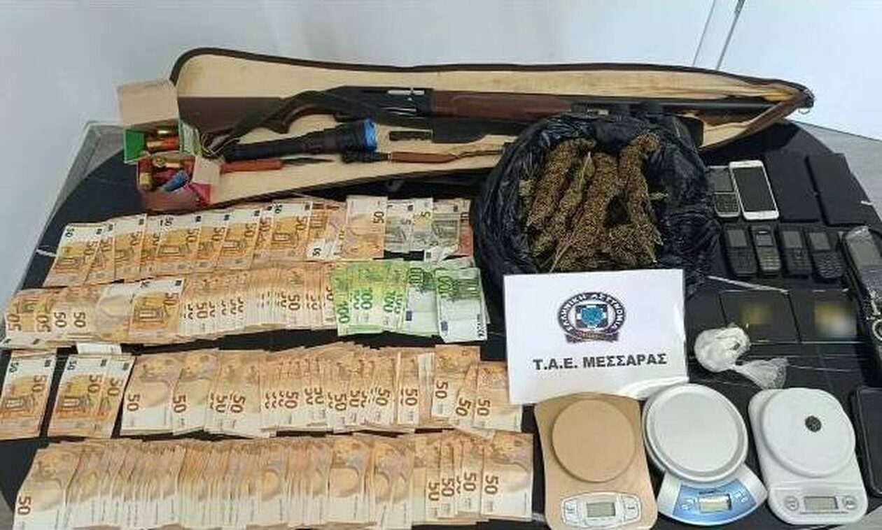 Ηράκλειο: Σύλληψη δύο ανδρών για ναρκωτικά - Έκρυβαν σε υπαίθριο χώρο μισό κιλό κάνναβης