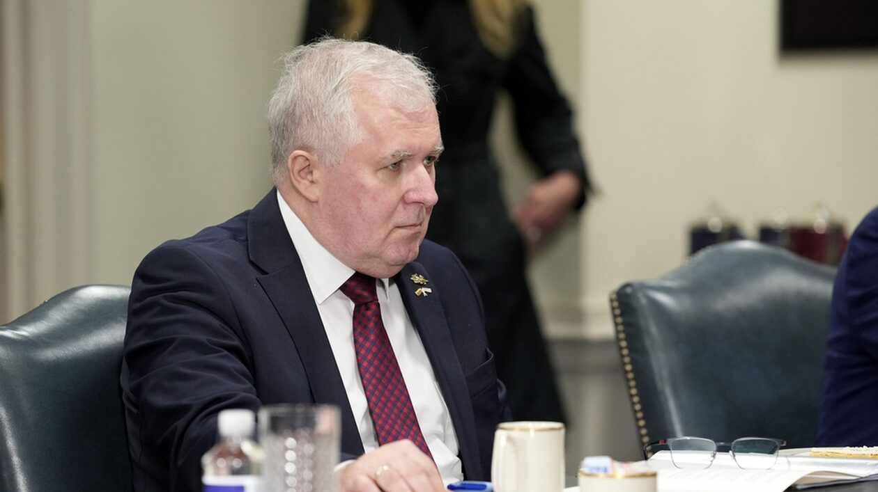 Λιθουανία: Παραιτήθηκε ο υπουργός Άμυνας της χώρας