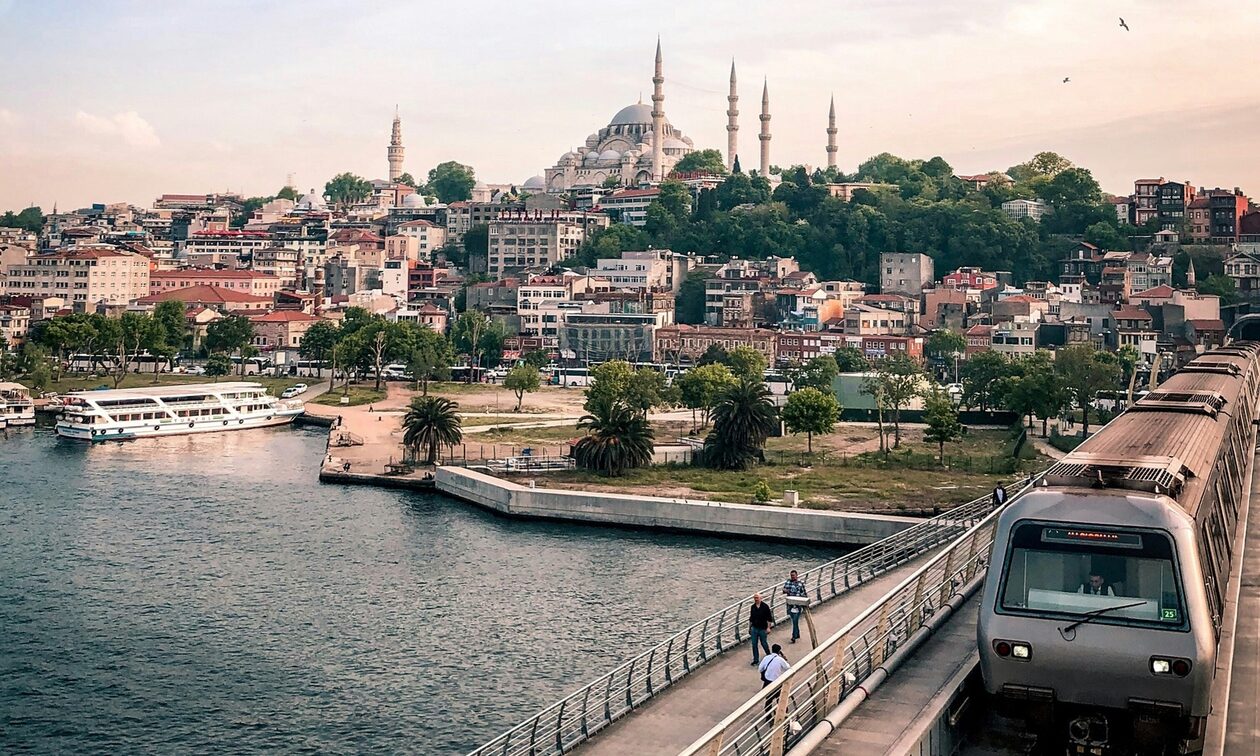 Φουντώνουν οι ανησυχίες για φονικό σεισμό στην Κωνσταντινούπολη - Θα φτάσει τα 7,6 Ρίχτερ