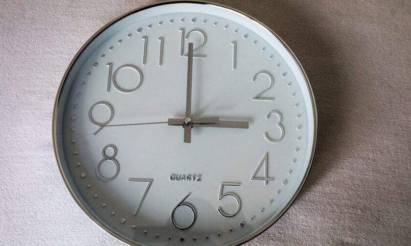 Αλλαγή ώρας 2024: Πότε θα γυρίσουμε τα ρολόγια μας μία ώρα... μπροστά