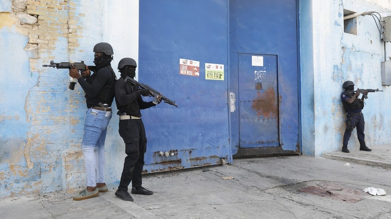 Αϊτή: Χάος στην χώρα - Παρέμβαση γαλλικής διπλωματίας - Να διεξαχθούν «άμεσα» εκλογές
