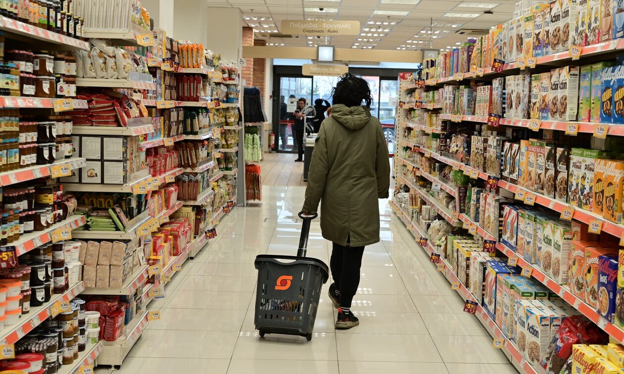 Ακρίβεια: Σταθερές οι τιμές των προϊόντων στα σούπερ μάρκετ - Ισορροπία μετά την εφαρμογή των μέτρων
