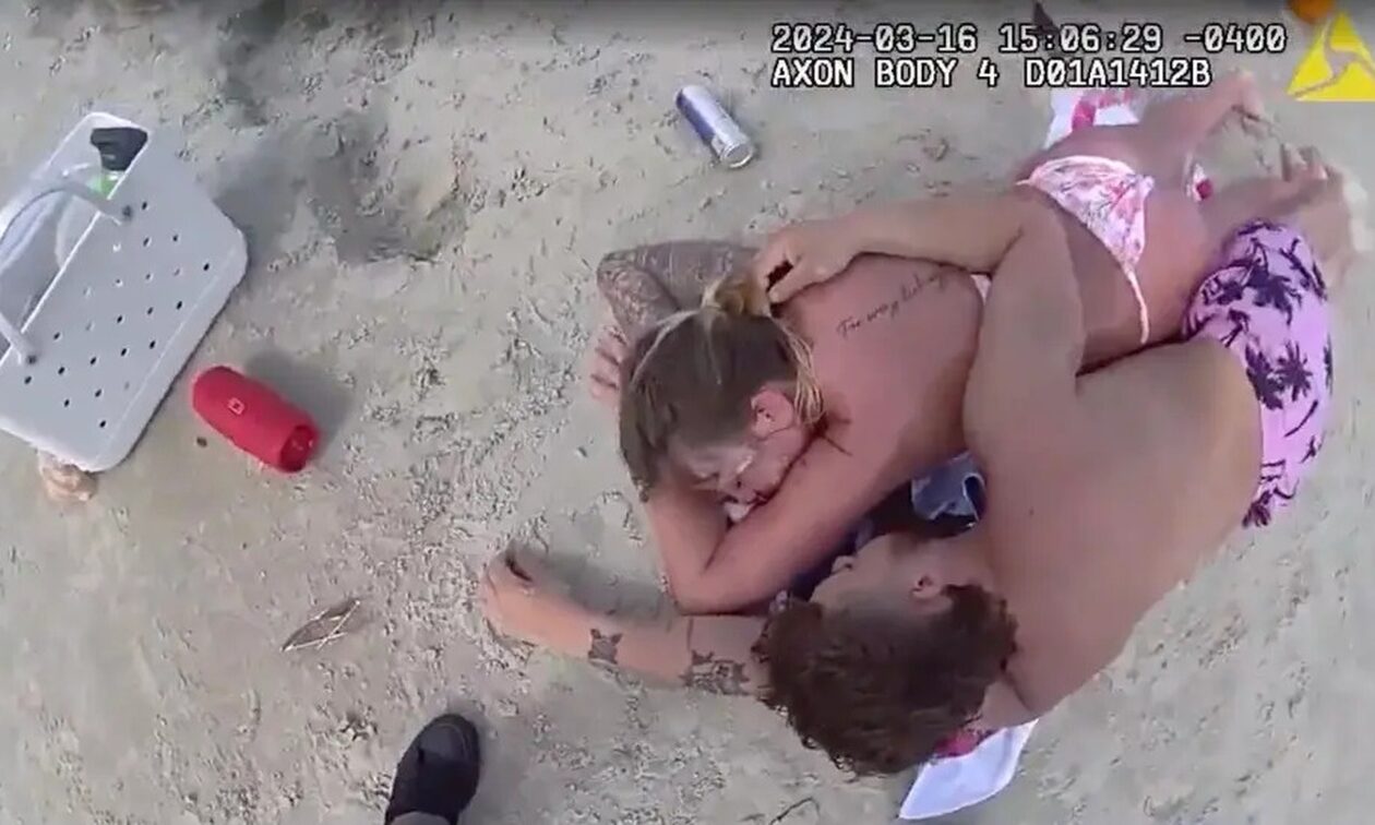 Φλοριντα: Κοιμήθηκαν στην παραλία και έχασαν τα παιδιά τους - Τους ξύπνησαν αστυνομικοί (vid)