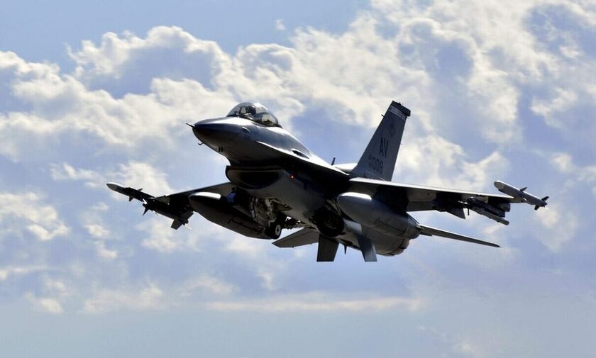 Πτώση F-16 στην Ψαθούρα: «Το παιδί μου είναι καλά» - Όσα είπε ο πατέρας του πιλότου που σώθηκε