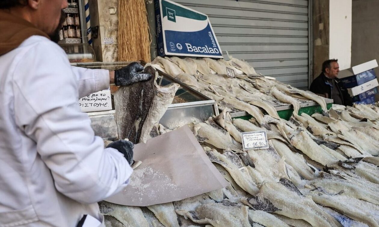 Σκρέκας: Ελέγχονται σήμερα εταιρείες με καταψυγεμένα θαλασσινά - Το Νο1 πρόβλημα η ακρίβεια