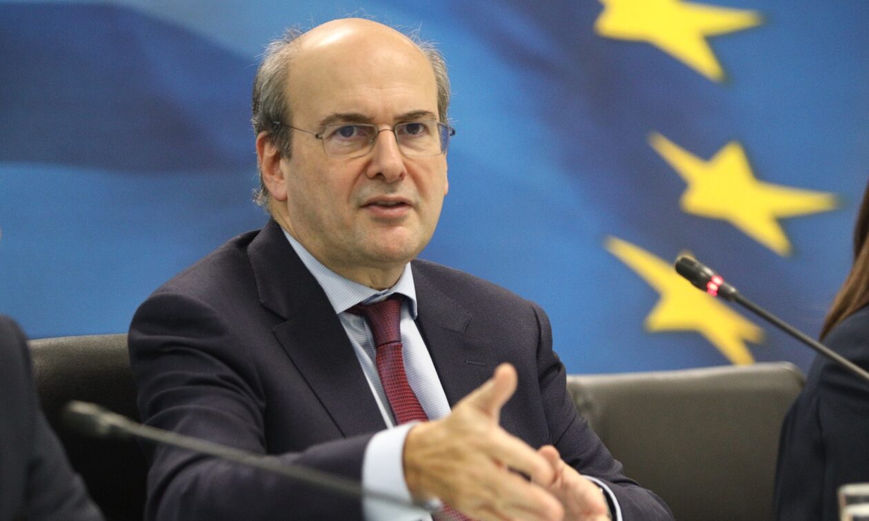 Χατζηδάκης: Θα τηρηθεί η υπόσχεση για κατώτατο στα 950 ευρώ ως το τέλος της τετραετίας