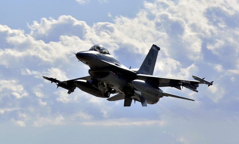 Πτώση F-16 στην Ψαθούρα: Το μαχητικό εκπέμπει ακόμα σήμα - Θα επιχειρήσει βαθυσκάφος της Π.Α.