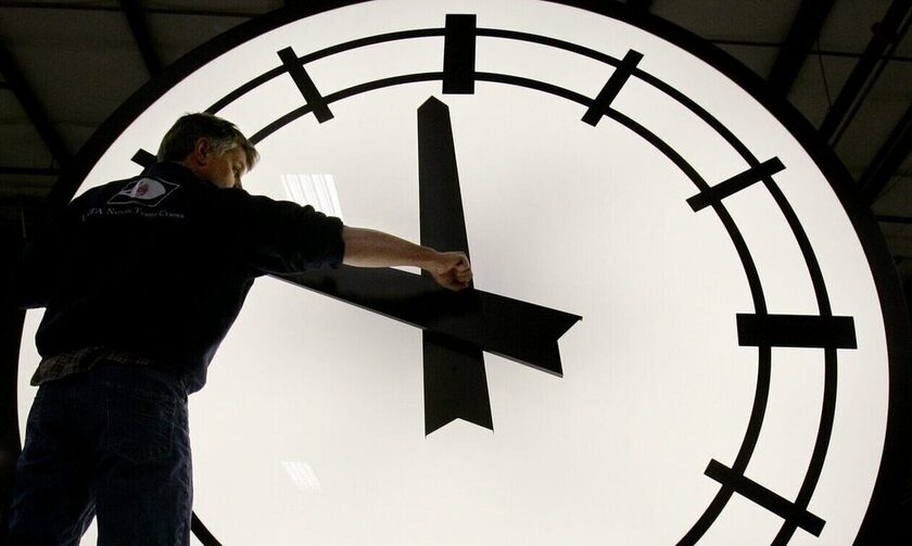 Αλλαγή ώρας 2024: Πότε οι δείκτες του ρολογιού θα πάνε μια ώρα μετά