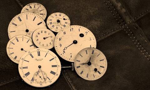 Αλλαγή ώρας 2024: Πότε οι δείκτες του ρολογιού θα πάνε μια ώρα μπροστά