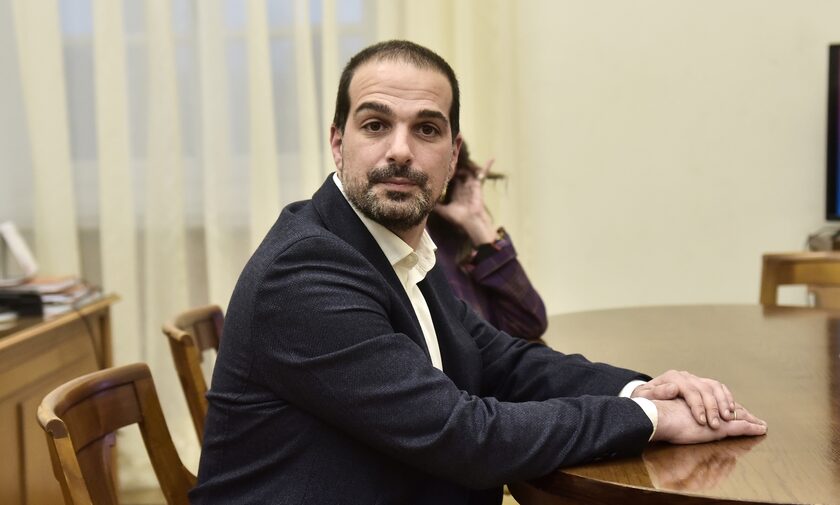 Σακελλαρίδης: «Η συγκάλυψη της κυβέρνησης για το έγκλημα των Τεμπών έχει περάσει σε άλλο επίπεδο»