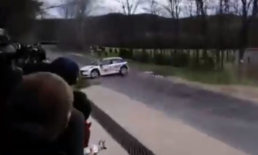 Τραγωδία στην Ουγγαρία: Αγωνιστικό αμάξι έπεσε πάνω στο πλήθος - Τέσσερις νεκροί (video)