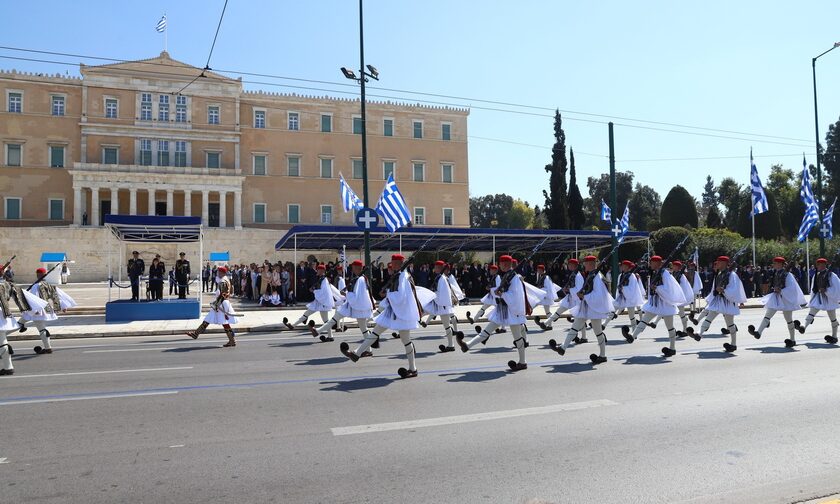 25η Μαρτίου: Σήμερα η μεγάλη στρατιωτική παρέλαση στην Αθήνα - Ποιοι δρόμοι θα είναι κλειστοί