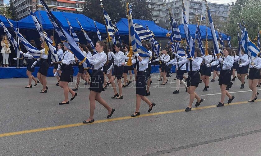 Θεσσαλονίκη: Άρχισε η μαθητική παρέλαση