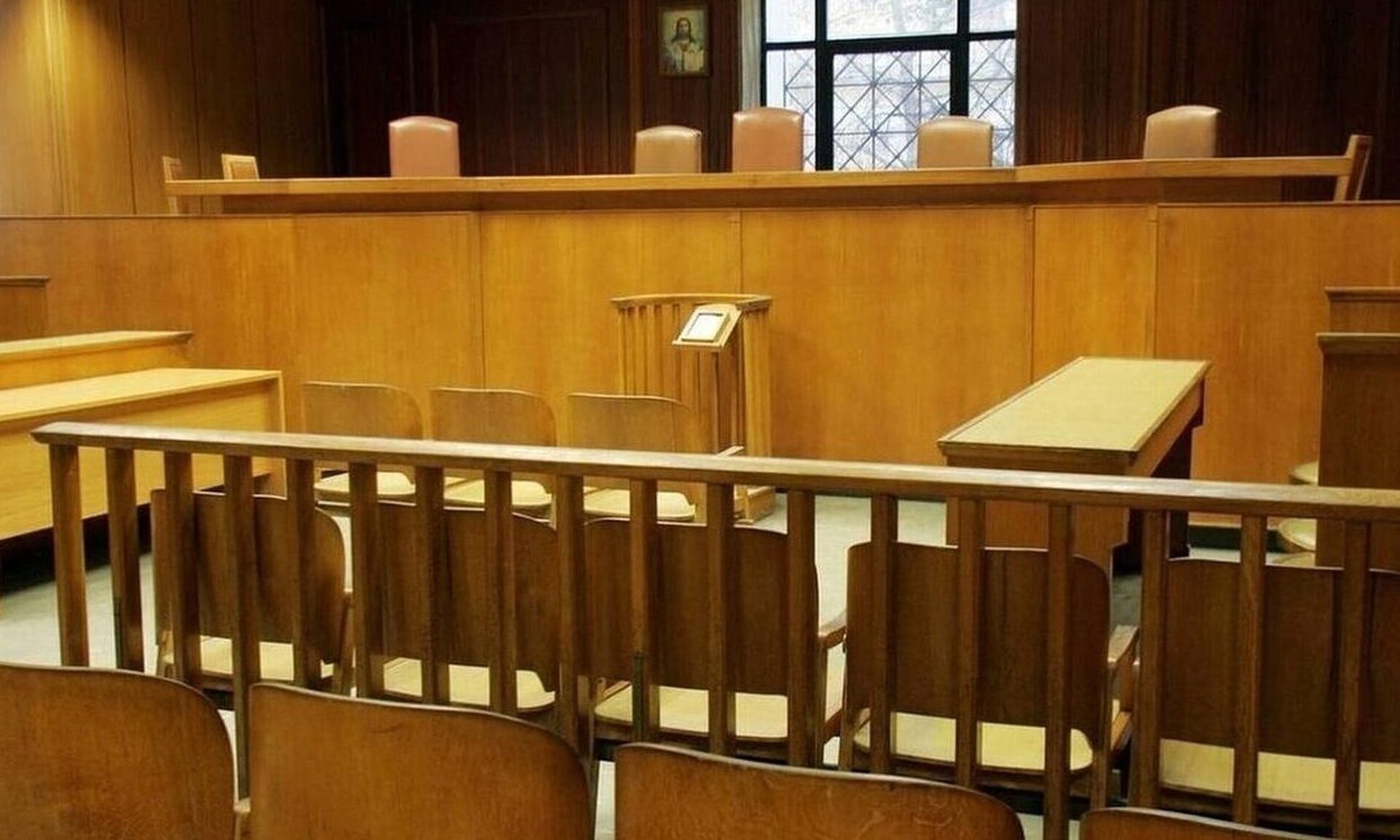 Δίμηνη ποινή φυλάκισης σε 40χρονο που παρενόχλησε νεαρή κοπέλα στα Χανιά
