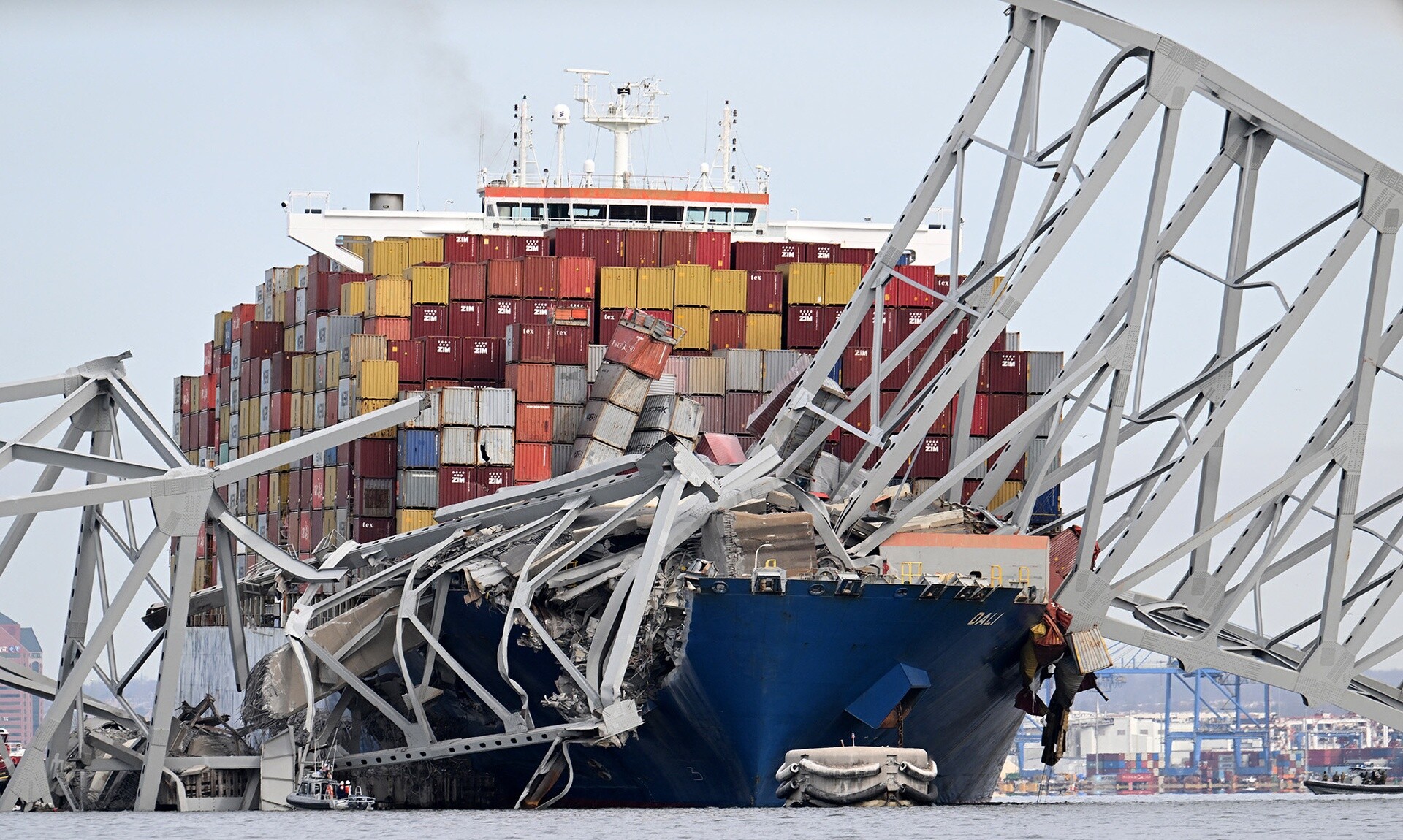 Βαλτιμόρη: Το πλοίο είχε εκπέμψει σήμα κινδύνου πριν τη σύγκρουση