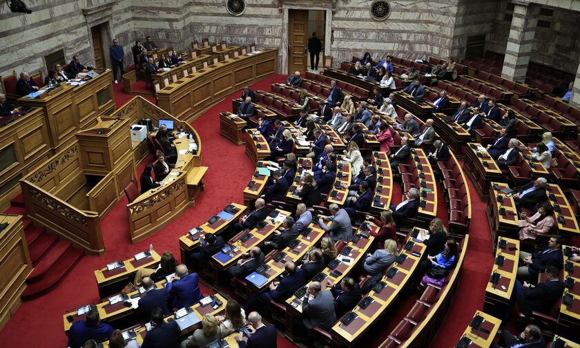 Βουλή: Σε υψηλούς τόνους η πρώτη μέρα της συζήτησης για την πρόταση δυσπιστίας κατά της κυβέρνησης