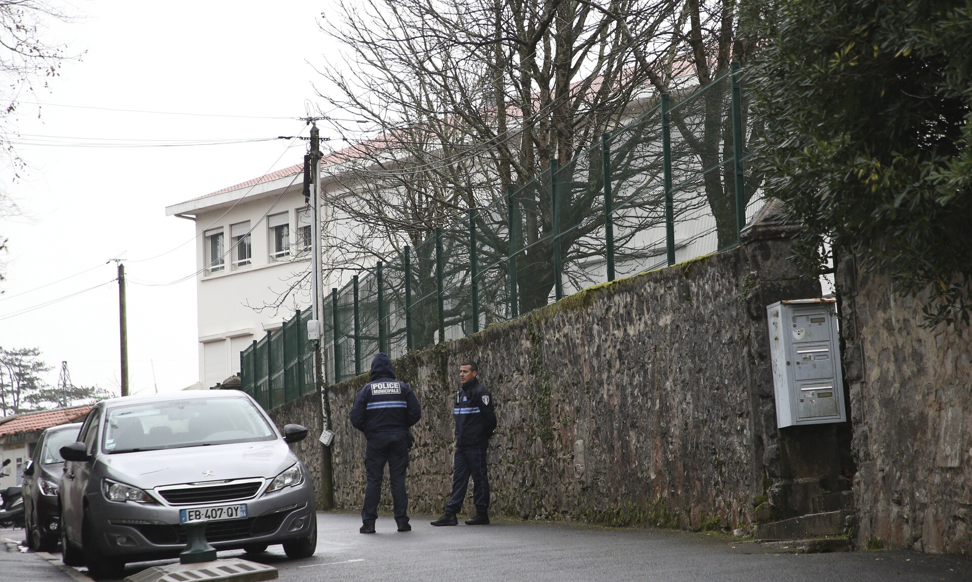 Γαλλία: Ανήλικοι έκαναν φάρσες για βόμβες σε σχολεία - 3 συλλήψεις