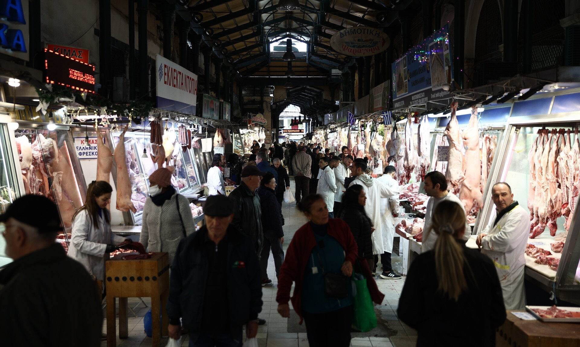 Έλλειψη αρνιών και κατσικιών στην ελληνική αγορά λόγω... Καθολικού Πάσχα