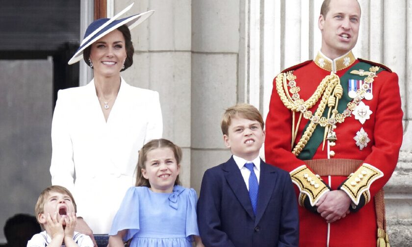 Η Κέιτ Μίντλετον με τον πρίγκιπα Ουίλιαμ και τα παιδιά τους
