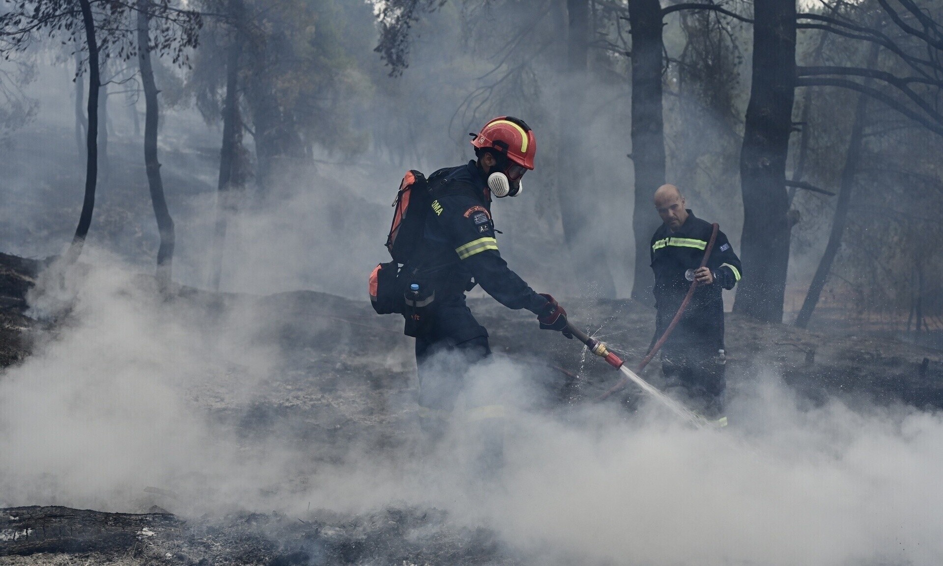 Πυρκαγιά στα Πιέρια Όρη: Βελτιωμένη η εικόνα στην περιοχή