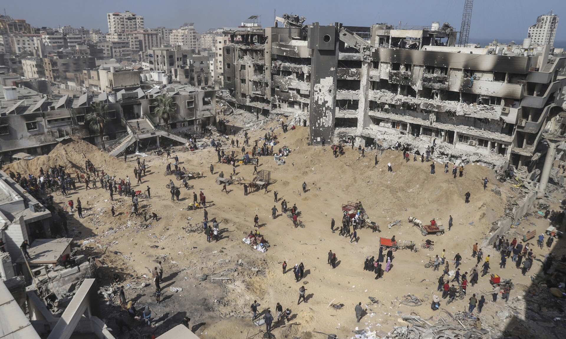 «Το Ισραήλ στόχευε επίτηδες το κονβόι της ΜΚΟ στη Γάζα»- «Ανοησίες» απαντάει υπουργός του Νετανιάχου