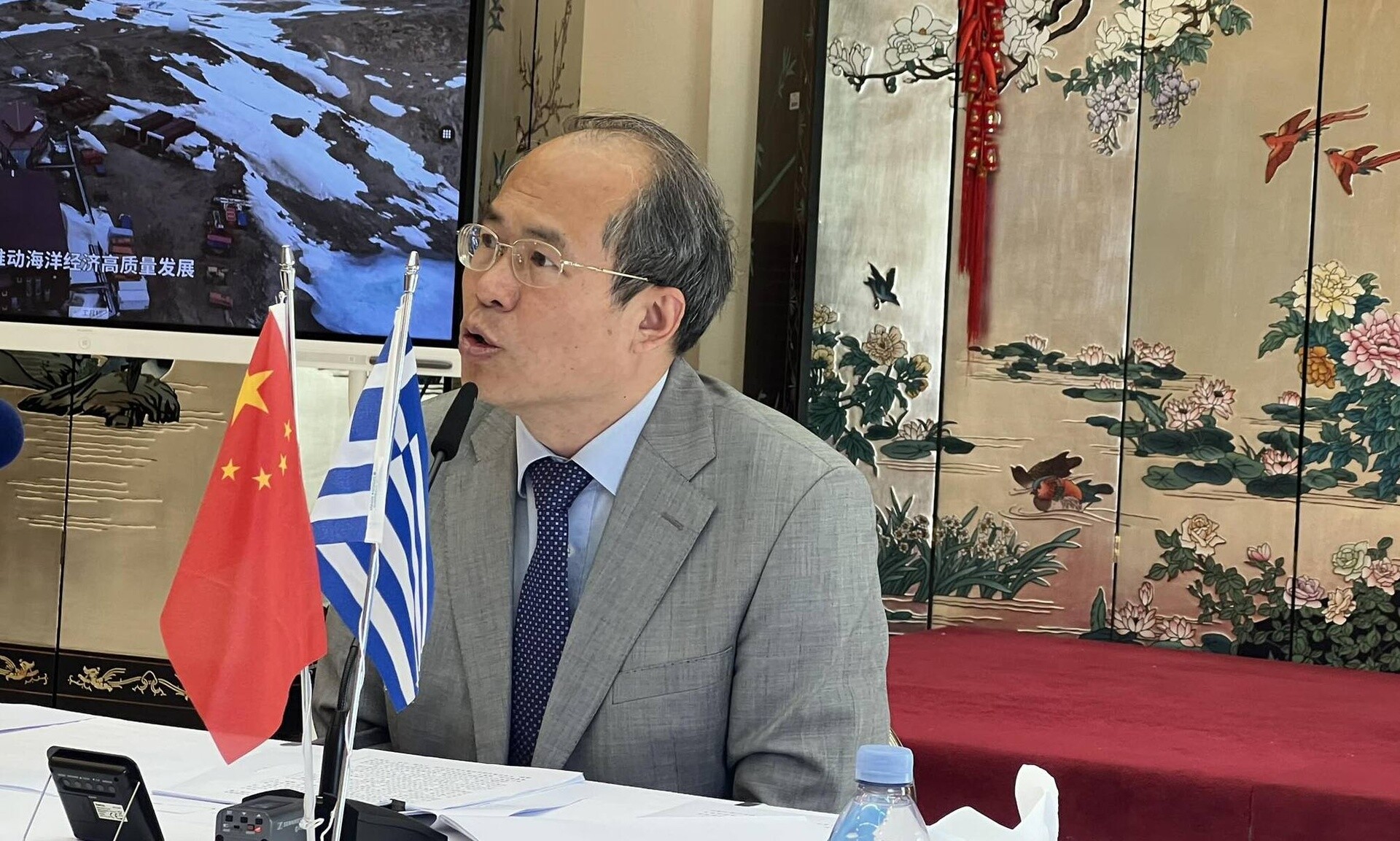 Πρέσβης Κίνας στο Newsbomb: Καλωσορίζουμε την αποκλιμάκωση της έντασης μεταξύ Ελλάδας και Τουρκίας