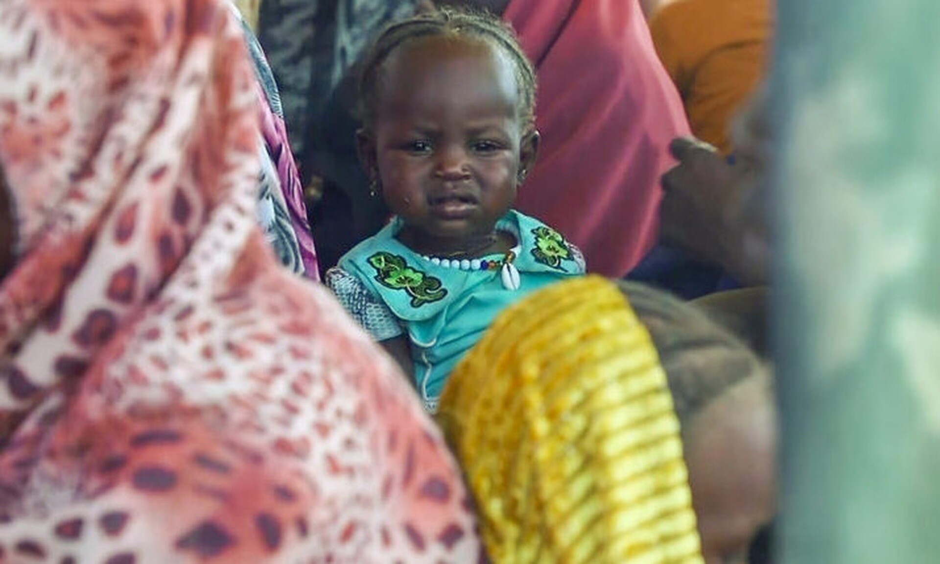 Σουδάν: Το Επισιτιστικό Πρόγραμμα διένειμε διατροφική βοήθεια στο Νταρφούρ καθώς ο λιμός καραδοκεί