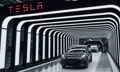 Ακυρώνεται το φθηνό Tesla Model 2;