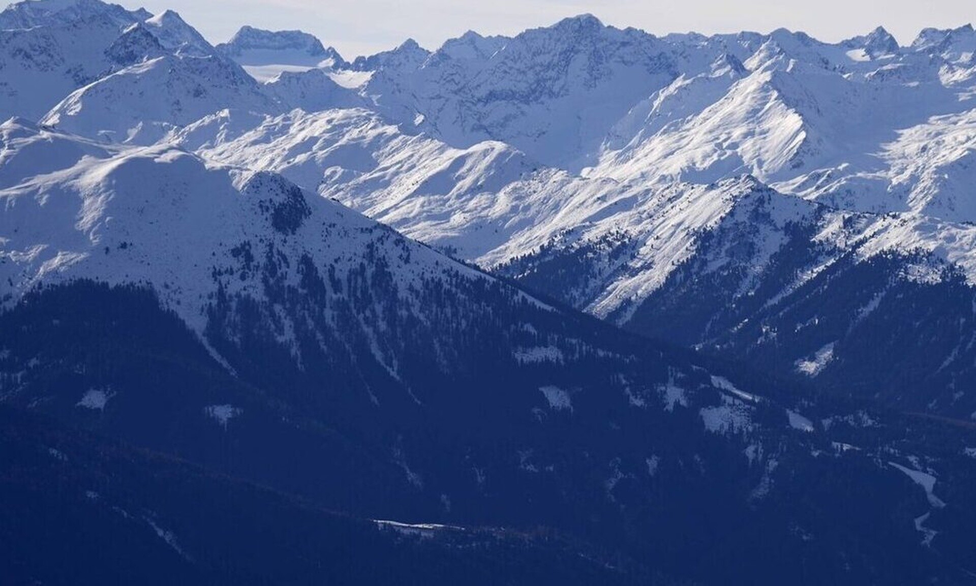 Αυστρία: Τρεις Ολλανδοί τουρίστες σκοτώθηκαν από χιονοστιβάδα στο Τιρόλο