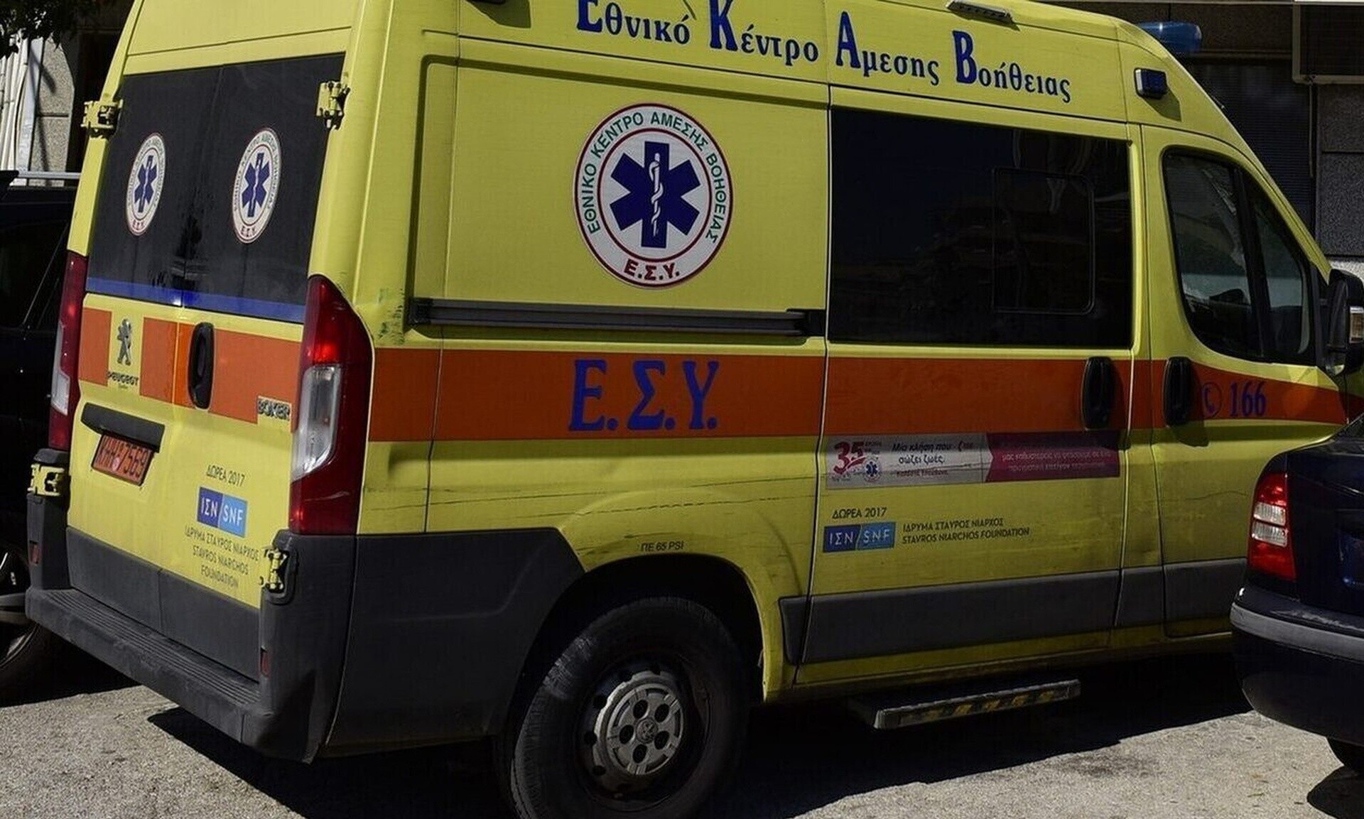 Εργατικό ατύχημα στο Ηράκλειο: Έπεσαν πάνω του ξύλα και τραυματίστηκε βαρύτατα