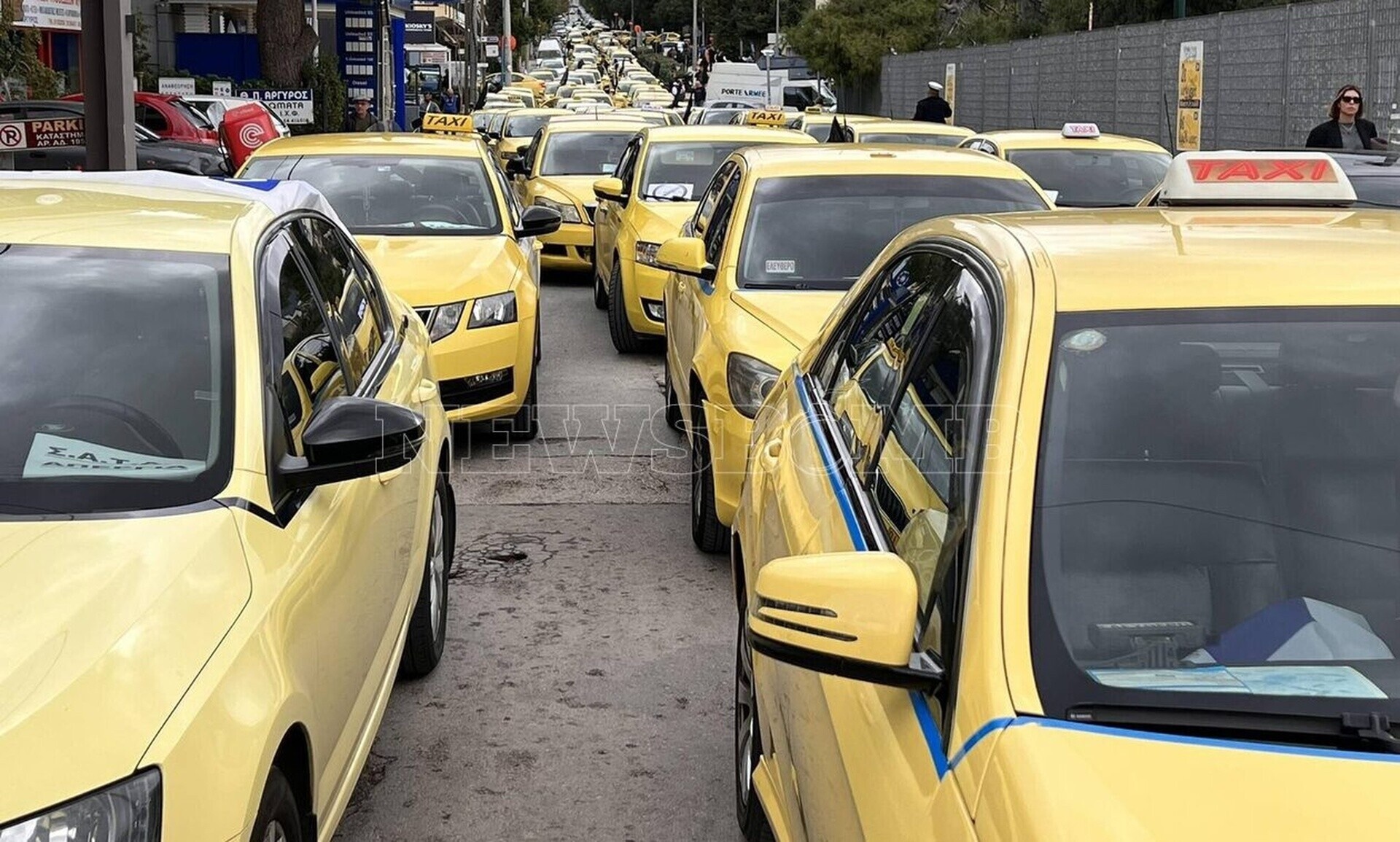 Απεργία: Στάση εργασίας πραγματοποιούν οι οδηγοί ταξί - Ποιες ώρες δεν θα υπάρχουν δρομολόγια