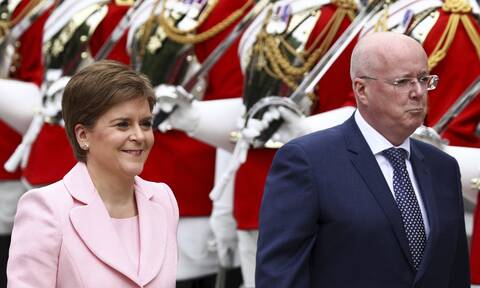 Συνελήφθη ξανά ο σύζυγος της Νίκολα Στέρτζον, πρώην πρωθυπουργού της Σκωτίας