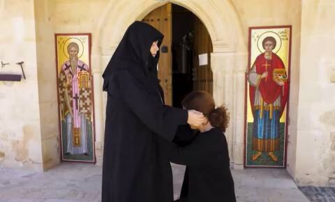 Η Γη της Ελιάς: Η Χάιδω κλείνεται σε μοναστήρι και οι δικοί της ανησυχούν