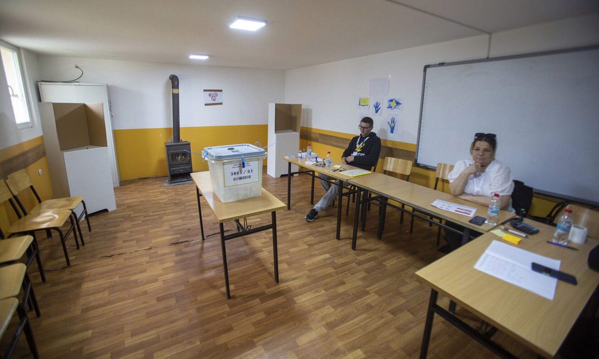 «Στο κενό» το δημοψήφισμα για την αποπομπή των δημάρχων στο Βόρειο Κόσοβο