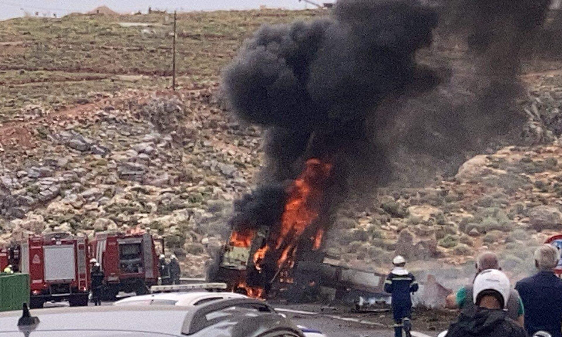 Κρήτη: Φορτηγό τυλίχθηκε στις φλόγες μετά από τροχαίο στον ΒΟΑΚ