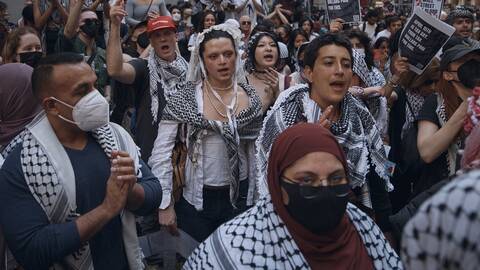 Νέα Υόρκη: 133 συλλήψεις φοιτητών σε διαδηλώσεις υπέρ των Παλαιστινίων
