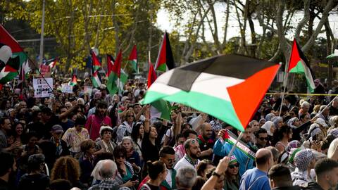Ιταλία: Συμπλοκές αστυνομικών με φοιτητές που διαδήλωναν υπέρ της Παλαιστίνης