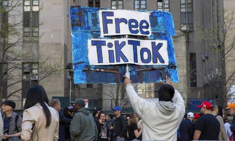 Tik Tok: Ένα βήμα πιο κοντά στην απαγόρευση στις ΗΠΑ μετά το «μπλόκο» της Γερουσίας