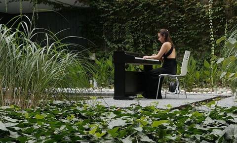 Η Αθήνα γεμίζει με πιάνα: 100 δωρεάν κοντσέρτα σε όλη την πόλη