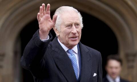 Βασιλιάς Κάρολος: Παραμένουν τα «γκρίζα σύννεφα» στο Μπάκιγχαμ – «Είναι πραγματικά πολύ άρρωστος»