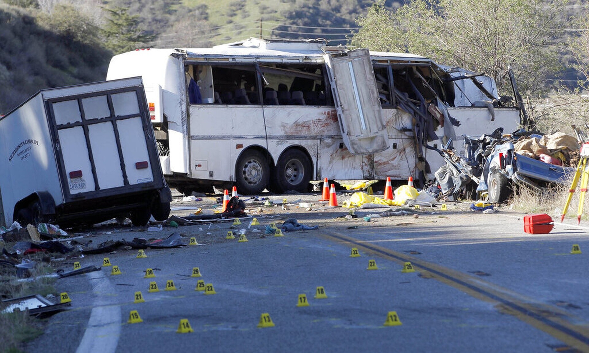 Τραγωδία στο Μεξικό: 14 νεκροί και 31 τραυματίες από ανατροπή λεωφορείου