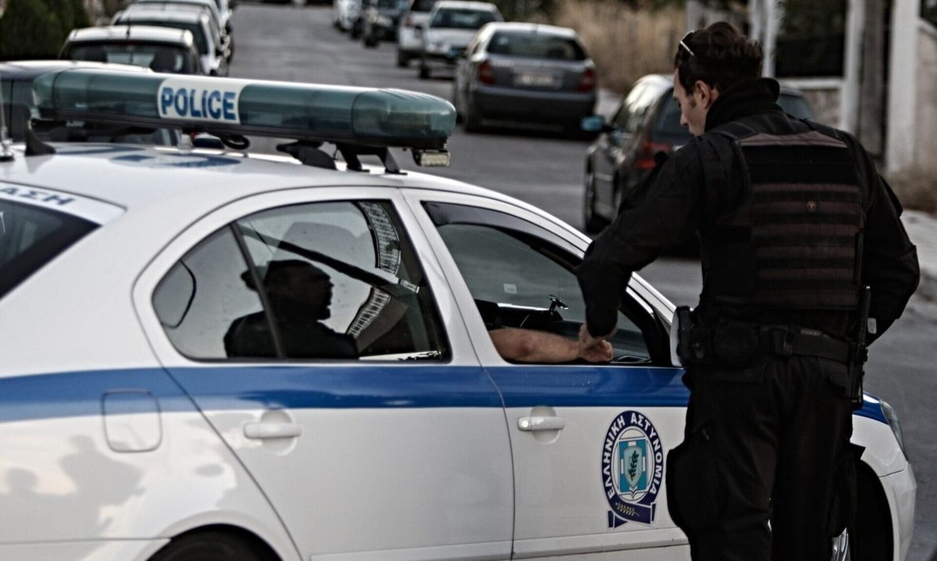 Κρήτη: 50χρονος απειλούσε να αυτοκτονήσει στη ΔΕΗ γιατί του έκοψε το ρεύμα