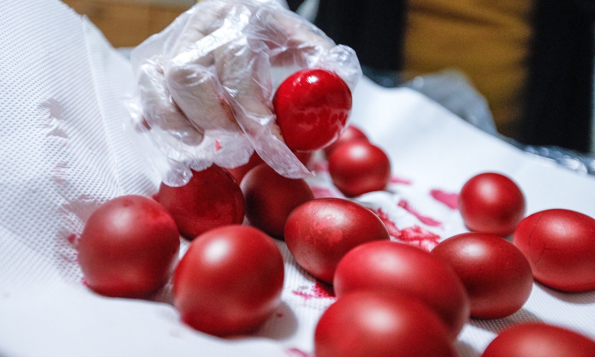 Ακρίβεια: Στο «κόκκινο» η τιμή των αυγών για το Πάσχα - Είναι τα πιο ακριβά στην Ευρώπη