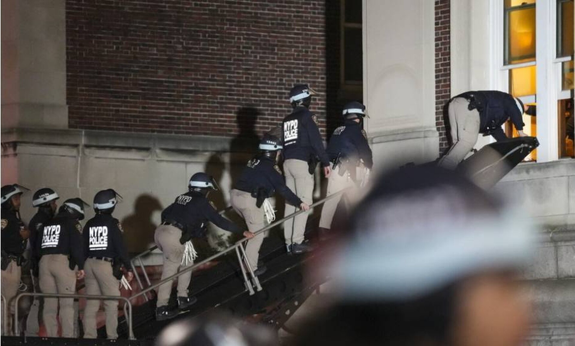 ΗΠΑ: 14 συλλήψεις μετά από αστυνομικές επεμβάσεις σε πανεπιστήμια της Νέας Ορλεάνης και της Αριζόνα