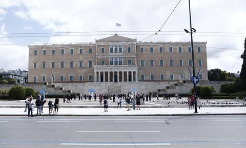 Πάσχα στην Αθήνα: Πού πήγαν όλοι; Άδειασε η πρωτεύουσα - «Βούλιαξαν» τα νησιά