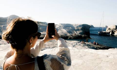 Κοινωνικός τουρισμός: Μέχρι πότε μπορούν να κάνουν τις διακοπές του όσοι πήραν επιταγές το 2023