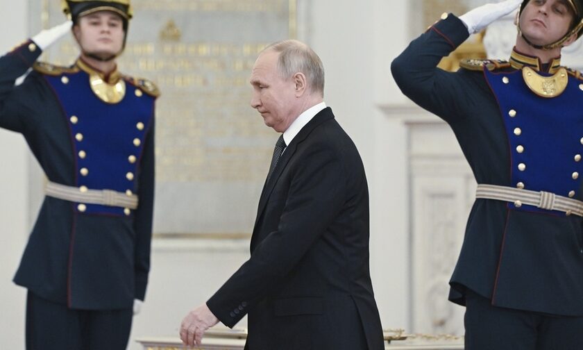 Ξεκινάει και επίσημα η πέμπτη θητεία του Πούτιν