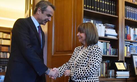 Συνάντηση του Κυριάκου Μητσοτάκη με την Κατερίνα Σακελλαροπούλου αύριο στο Προεδρικό Μέγαρο
