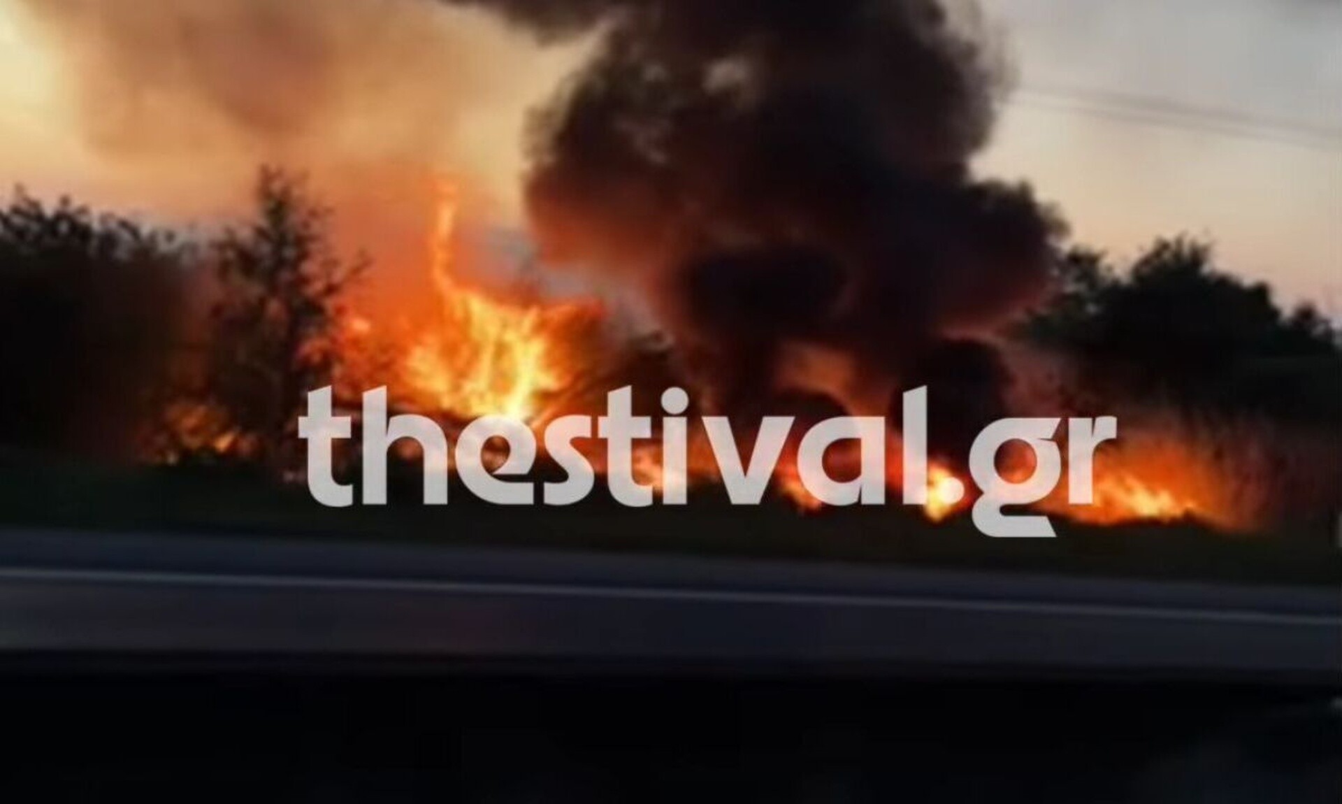 Θεσσαλονίκη: Η στιγμή που καίγεται το αυτοκίνητο των δραστών της δολοφονίας στη Σταυρούπολη