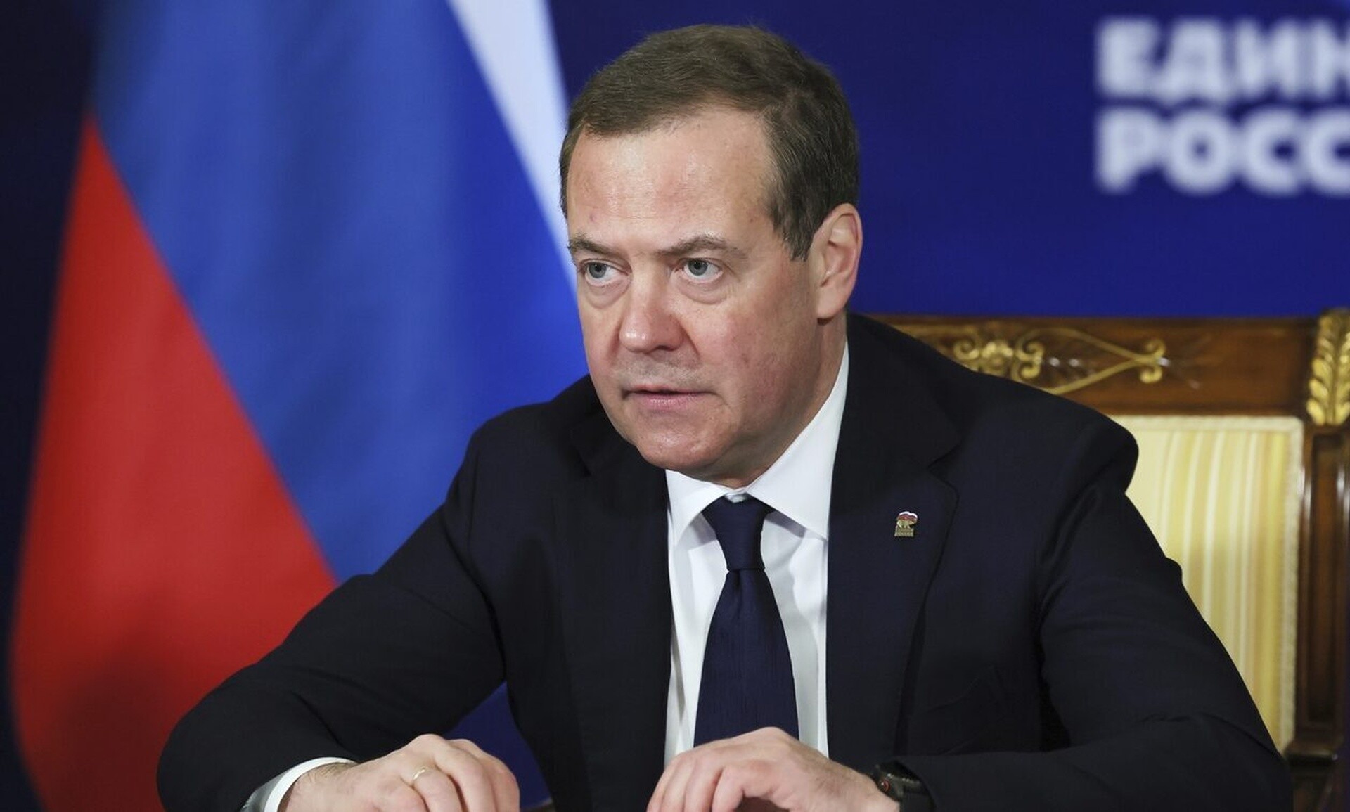 Ρωσία: «Αν χρειαστεί δεν θα στοχεύσουμε μόνο το Κίεβο», λέει ο Μεντβέντεφ για τα πυρηνικά